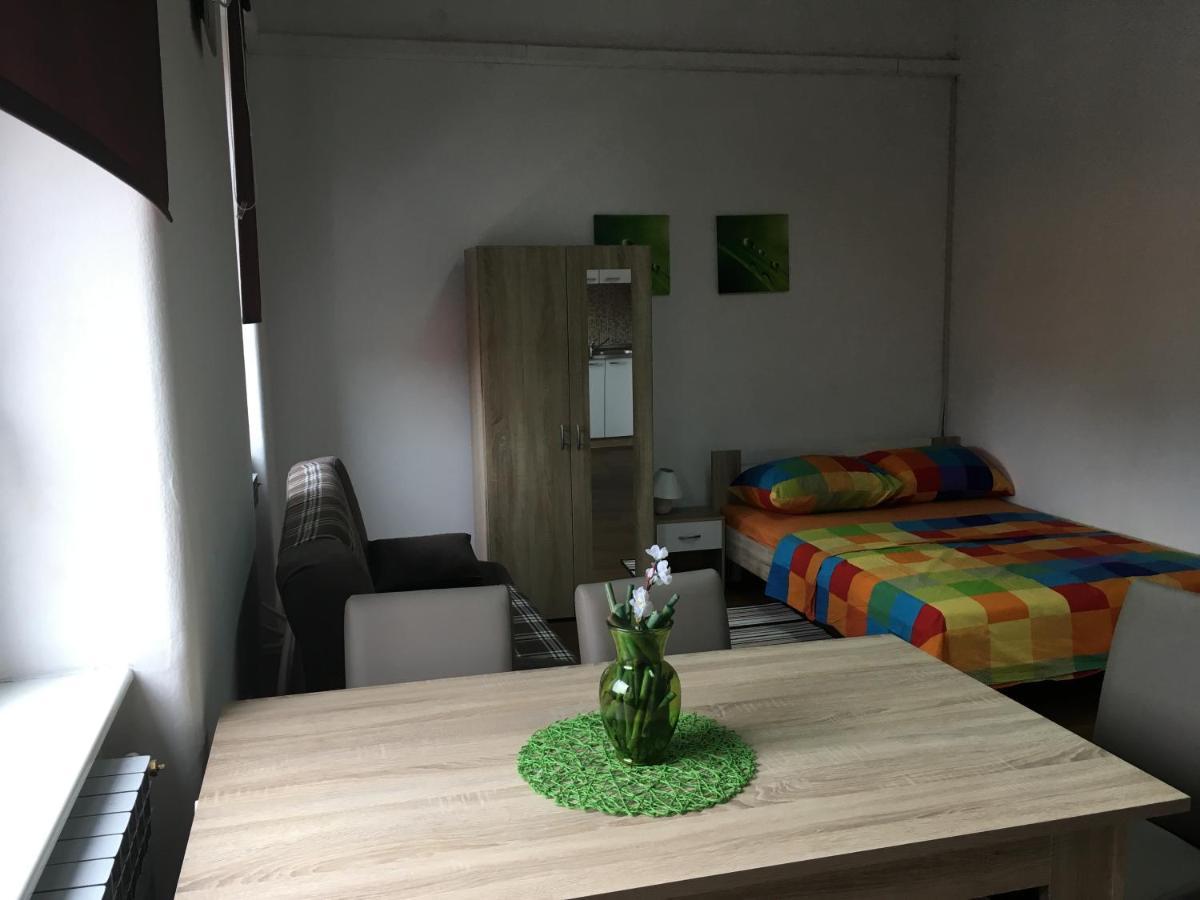 Centar Oaza Apartamento Zagreb Exterior foto